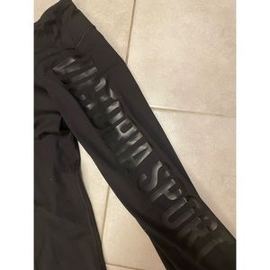 Victoria Secret Sport black leggings large
